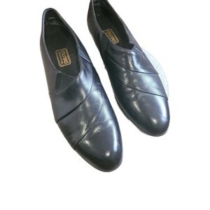 Munro American Flat Women's 11.5 Narrow‎ Black Leather Shoes Excellent Condition